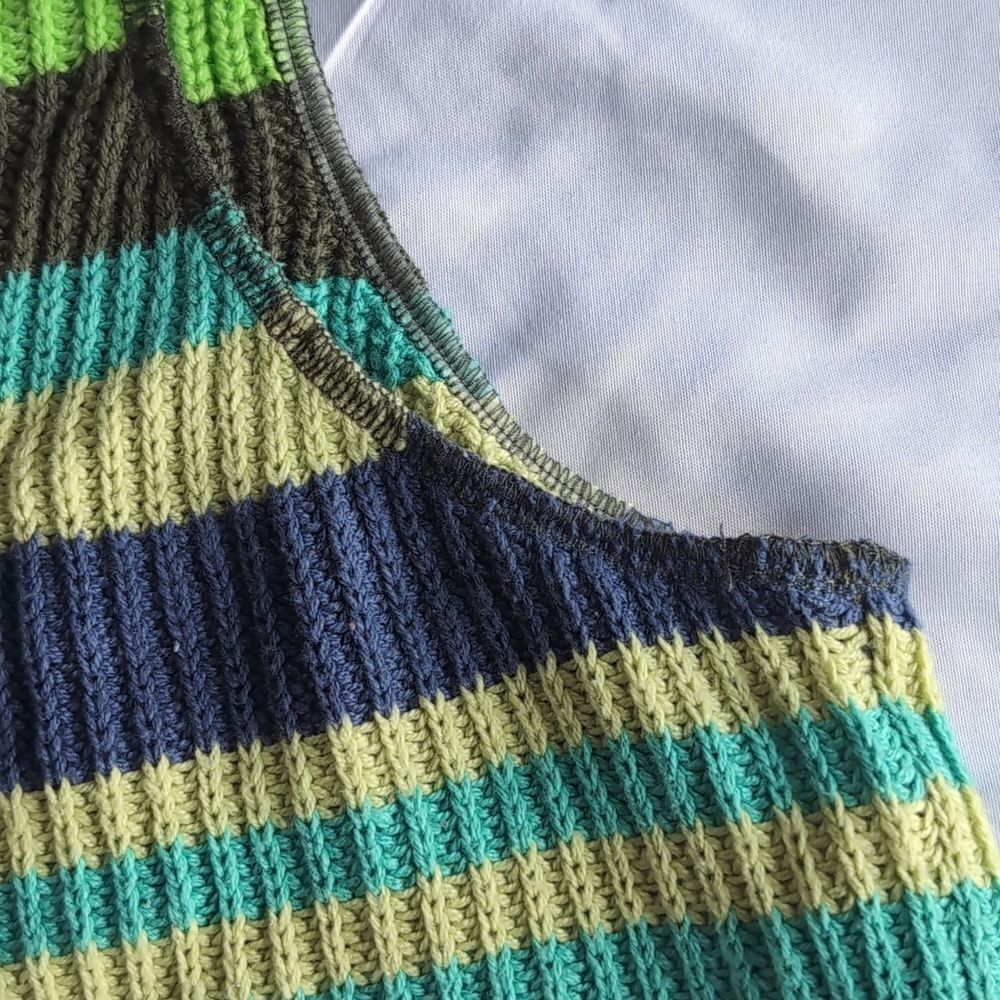 BDG Hooded Sweater Vest Size s Multi Color Stripe Knit - Picture 11 of 12